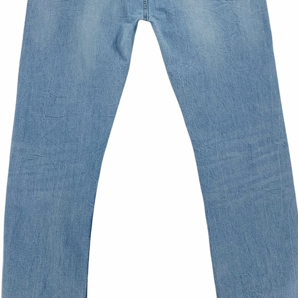 Levi’s 513 Slim Straight Distressed Light Wash Jeans - Picture 9 of 16